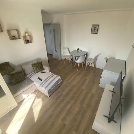 Appartement T2 Clim, Wifi, Parking Centre à 10mn, 20mn Montpellier