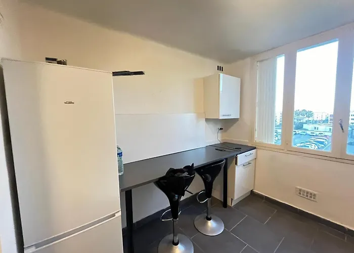 T2 Clim, Wifi, Parking Centre A 10mn, 20mn * Montpellier